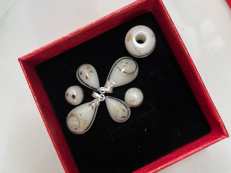 Trang sức sữa mẹ bộ gia đình