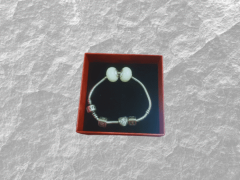 Hạt charm sữa mẹ đeo Pandora 9 Lắc charm sữa mẹ đeo Pandora_Keepsake MB