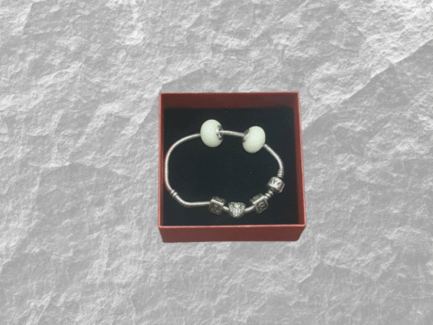 Hạt charm sữa mẹ đeo Pandora 8 Lắc charm sữa mẹ đeo Pandora_Keepsake MB