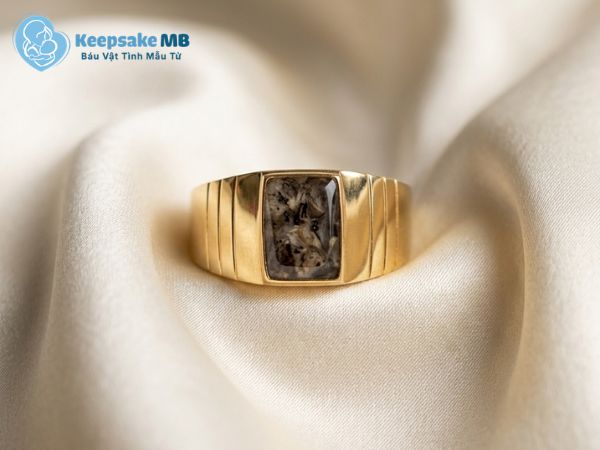Nhẫn nam cuống rốn Đại Tâm 3 Nhẫn nam cuống rốn Đại Tâm Keepsake MB - Trang sức cuống rốn